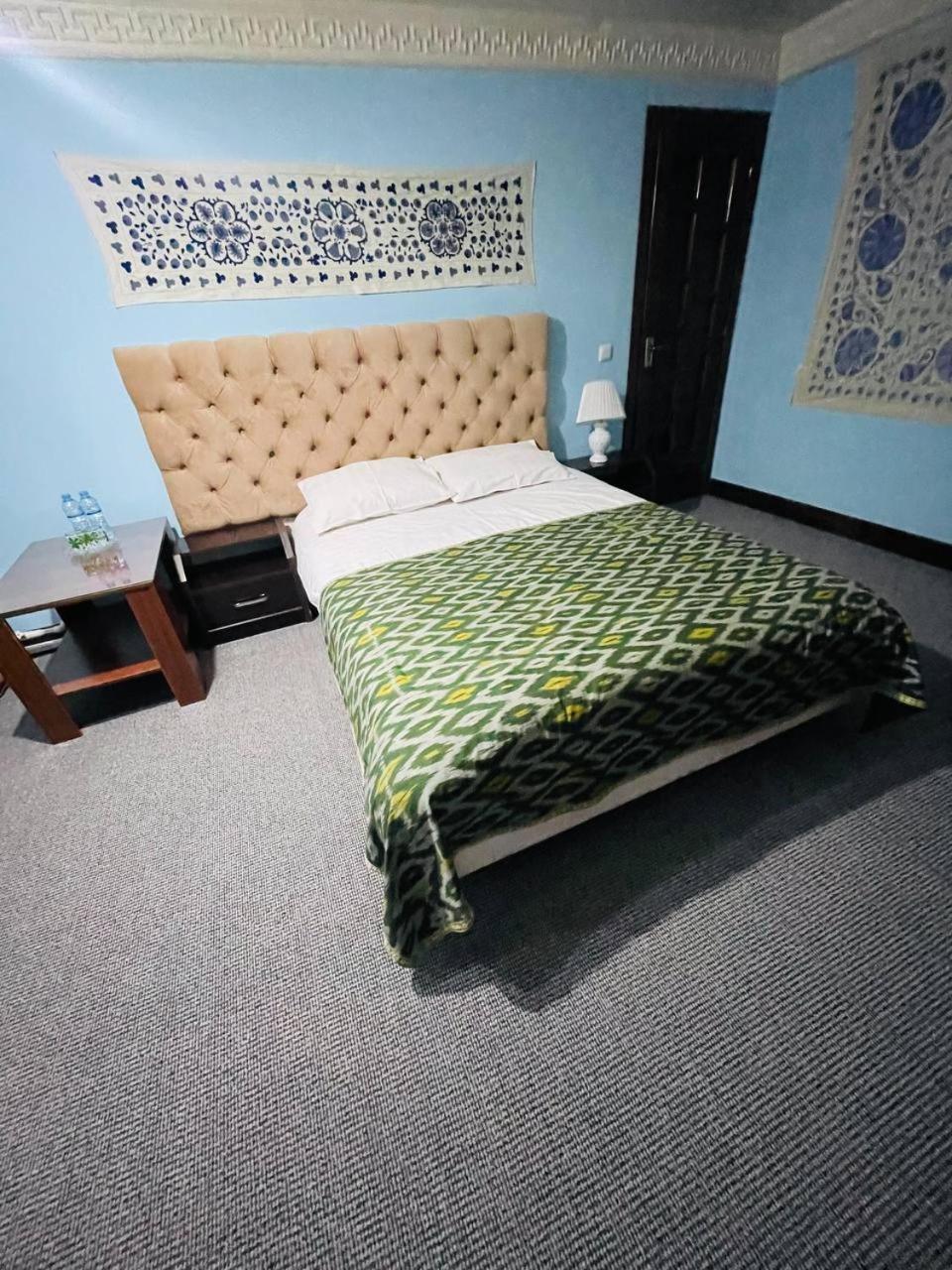 "Chor Minor" Hotel Unesco Heritage List 2 Minutes To Bukhara Old Town Square Official Partner Of The La Rosse Aroma Esterno foto