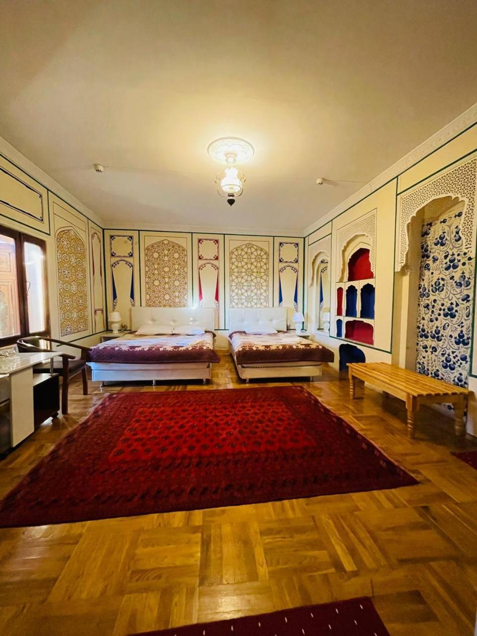 "Chor Minor" Hotel Unesco Heritage List 2 Minutes To Bukhara Old Town Square Official Partner Of The La Rosse Aroma Esterno foto